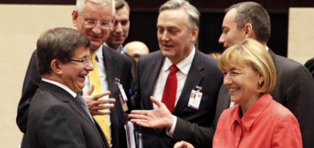 Optimistična očekivanja BiH od EU i NATO