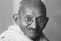 Međunarodni dan nenasilja. dan rođenja velikog mirotvorca Mahatme Gandija