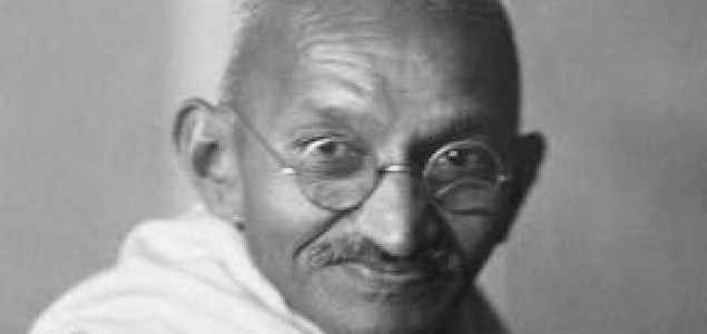 Međunarodni dan nenasilja. dan rođenja velikog mirotvorca Mahatme Gandija