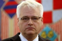 Anonymous srušio stranicu predsjednika Josipovića