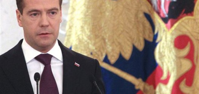 Medvedev prijeti Ukrajini zbog dugova