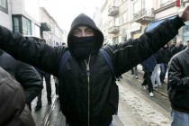 Pobuna u Osjeku: Gradom maršira tisuću Facebook prosvjednika!