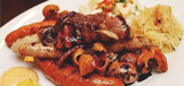 “Prirodna hrana”: Teleće hrenovke od svinjskog mesa