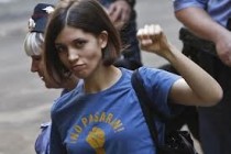 Sramotna odluka suda u Rusiji: Pussy Riot krive za huliganizam u crkvi