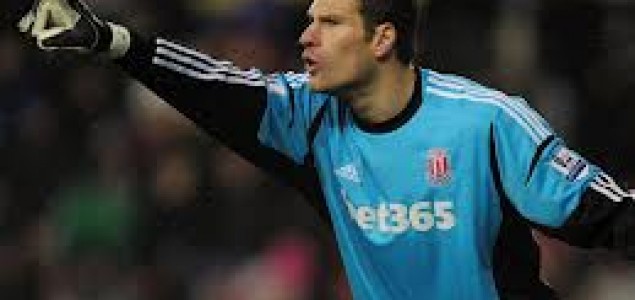 Stoke odbio ponudu Chelseaja za Begovića