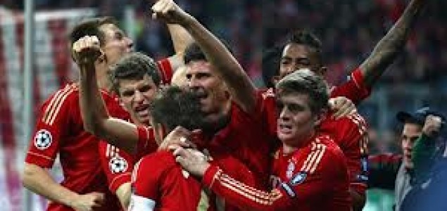 Bayern natrpao mrežu Werdera, Stuttgart bez pobjede