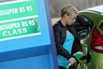 Cijene benzina po prvi će put u ovoj godini pasti