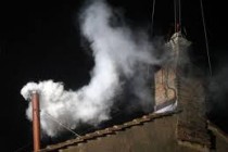 Kako nastaje dim u Vatikanu?
