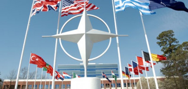 NATO: Rusija nas provocira