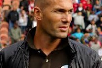 Zidane priznao: Navijat ću za PSG protiv Barce