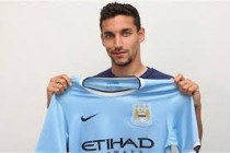 Španjolac Jesus Navas i službeno postao novi član Manchester Cityja