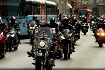 Više od 200 motociklista iz Sarajeva krenuli ka Srebrenici