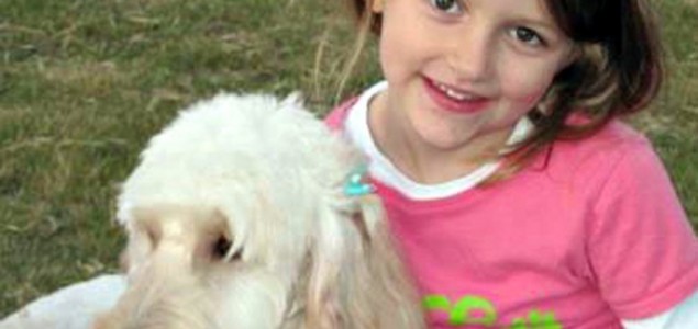 Djevojčica, zahvaljujući psu, živi normalno uprkos smrtonosnoj alergiji