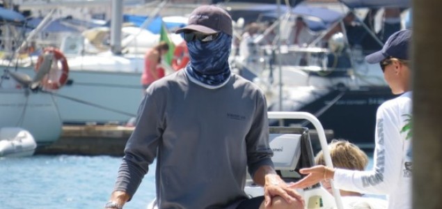 Krivac za svjetsku krizu plovi Jadranom pod maskom