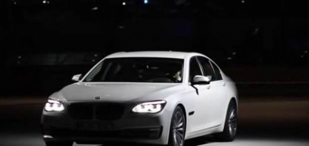 VIDEO: BMW napravio revoluciju sa svjetlima na kolima