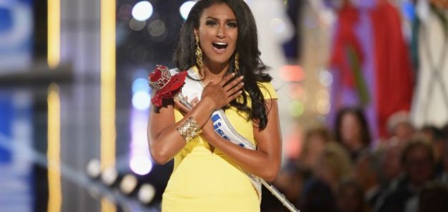 Miss Amerike djevojka je indijskog podrijetla, Twiter preplavile rasističke poruke: ” Ona je Miss terorizma!”