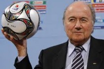 Blatter želi “vremenske kazne” za fudbalere koji glume da su povrijeđeni
