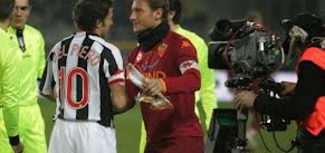 Totti: Žao mi je što Del Piero nije bio tretiran poput mene