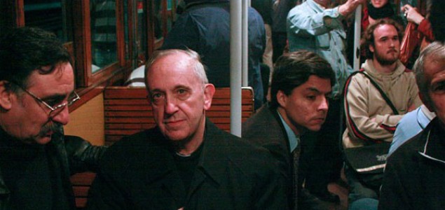 Papa Franciko povlači reformatorske poteze za kakve nijedan svetovni državnik danas nema hrabrosti