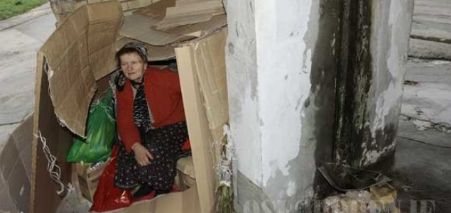 Ana Bajić živi u kući od kartona