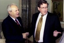 Holbrooke: Milošević je preklinjao da spriječimo pad Banjaluke