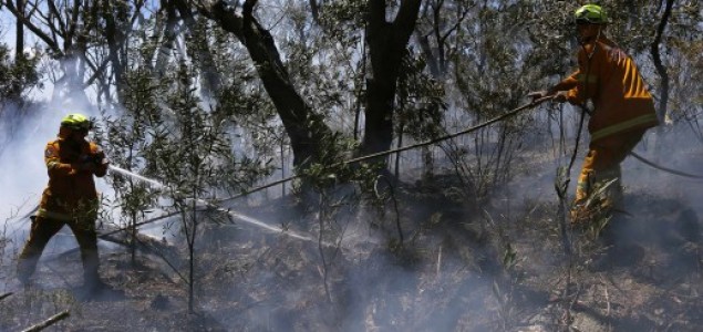 Tisuće Australaca napušta svoje kuće zbog opasnosti od požara