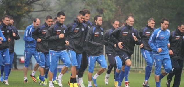 Zmajevi trenirali po kišnom i prohladnom vremenu, Lulić se priključio ekipi