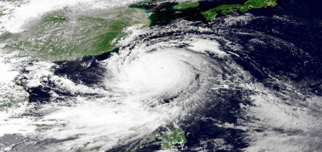 Filipini: supertajfun Haiyan odnio tri života