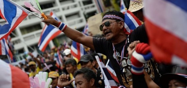 U Tajlandu prosvjednici zauzeli glavni stožer vojske