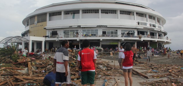 Filipini: Dosad pronađeno 2.357 tijela osoba stradalih u naletu tajfuna Haiyan