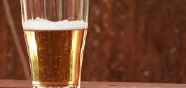 Amsterdam: Alkoholičari plaćeni pivom za čišćenje ulica