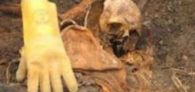 U Rogatici na deponiji smeća pronađena masovna grobnica