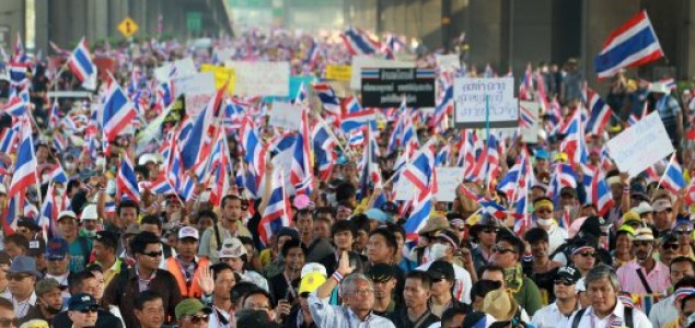 Tajland: Premijerka najavila raspuštanje parlamenta