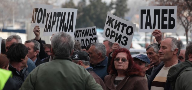 Demonstranti u Skoplju uzvikivali ”Bosna, Bosna”
