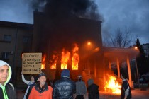 Desetine nevladinih organizacija i sindikata iz Srbije podržalo proteste u BiH: Naša borba je zajednička
