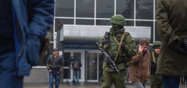 I dalje napeto u Ukrajini: Naoružani ljudi zaposjeli aerodrom krimske prijestolnice
