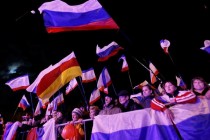 Krim traži pripojenje Rusiji, Zapad ne priznaje referendum, Obama prijeti