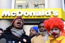 SAD: Protestuju radnici McDonald’sa