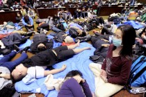 Tajvan: Studenti okupirali zgradu vlade, više od 100 povrijeđenih