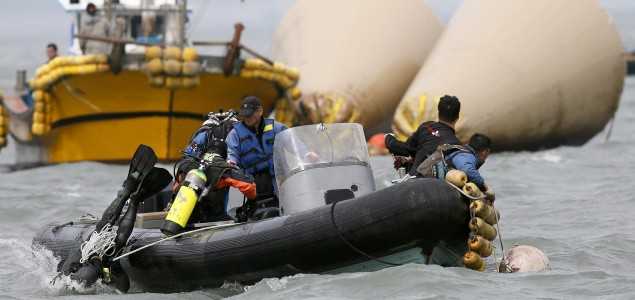 Južna Koreja traga za još 200 tijela, u brodolomu više od 100 mrtvih