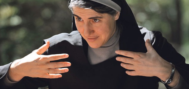 Časna sestra Teresa Forcades: Crkva se ne smije uplitati u državne strukture!