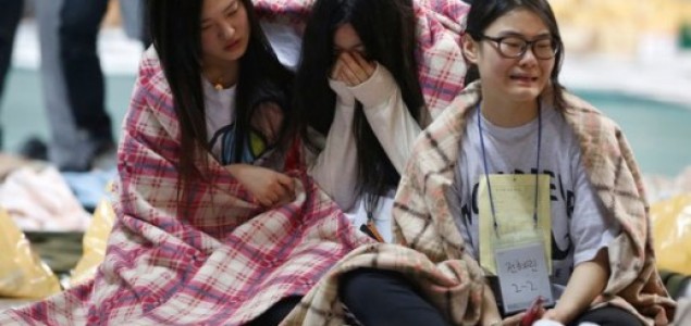 Četiri člana posade potonulog južnokorejskog trajekta optužena za ubojstvo iz nehata