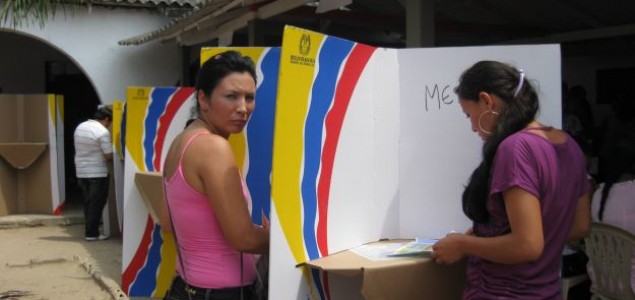 Mito, špijunaža, sabotaža i tajne snimke: Sramotna predsjednička kampanja u Kolumbiji