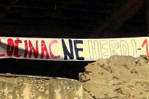 Nakon puštanja Kordića na slobodu, u Mostaru postavljen transparent „Zločinac, ne heroj – 116“