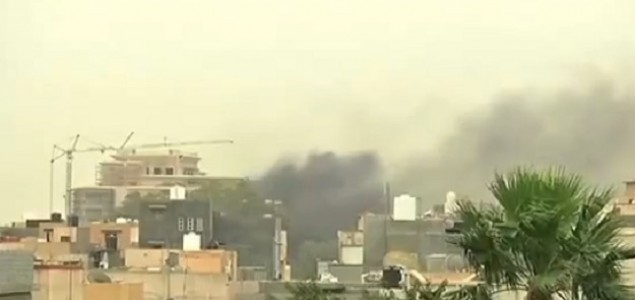 Nastavljaju se sukobi u Libiji, srušen vojni avion