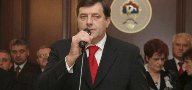 Pokvarena ploča zvana Milorad Dodik