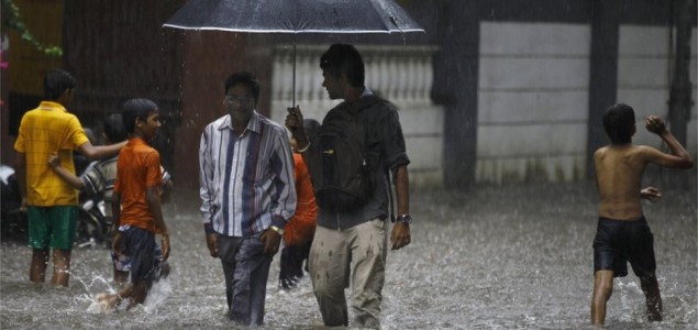 Monsunske kiše prouzrokovale poplave u Indiji, 41 osoba stradala u klizištima