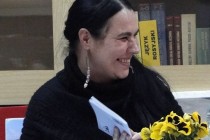 Olga Lalić-Krovicka: Sunce je u nama