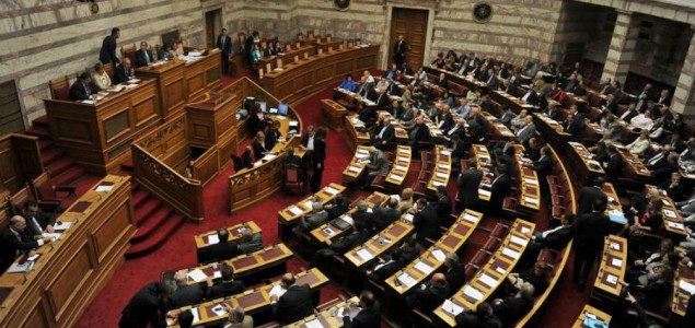 Skupština Grčke o zabrani rasizma i negiranja Holokausta