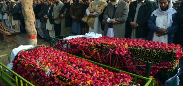 Pakistan u žalosti nakon masakra u školi